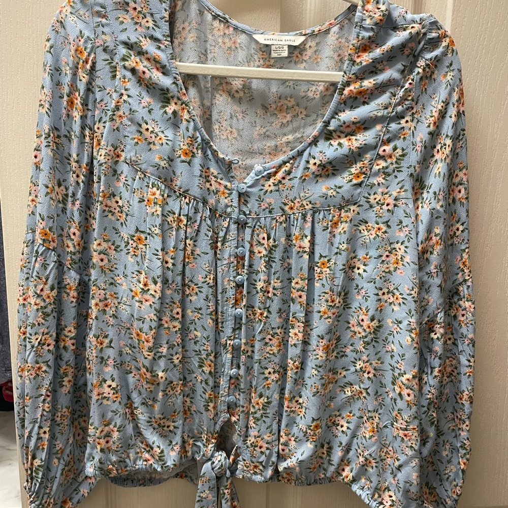 NWOT American Eagle Floral Blue Button-Up Top